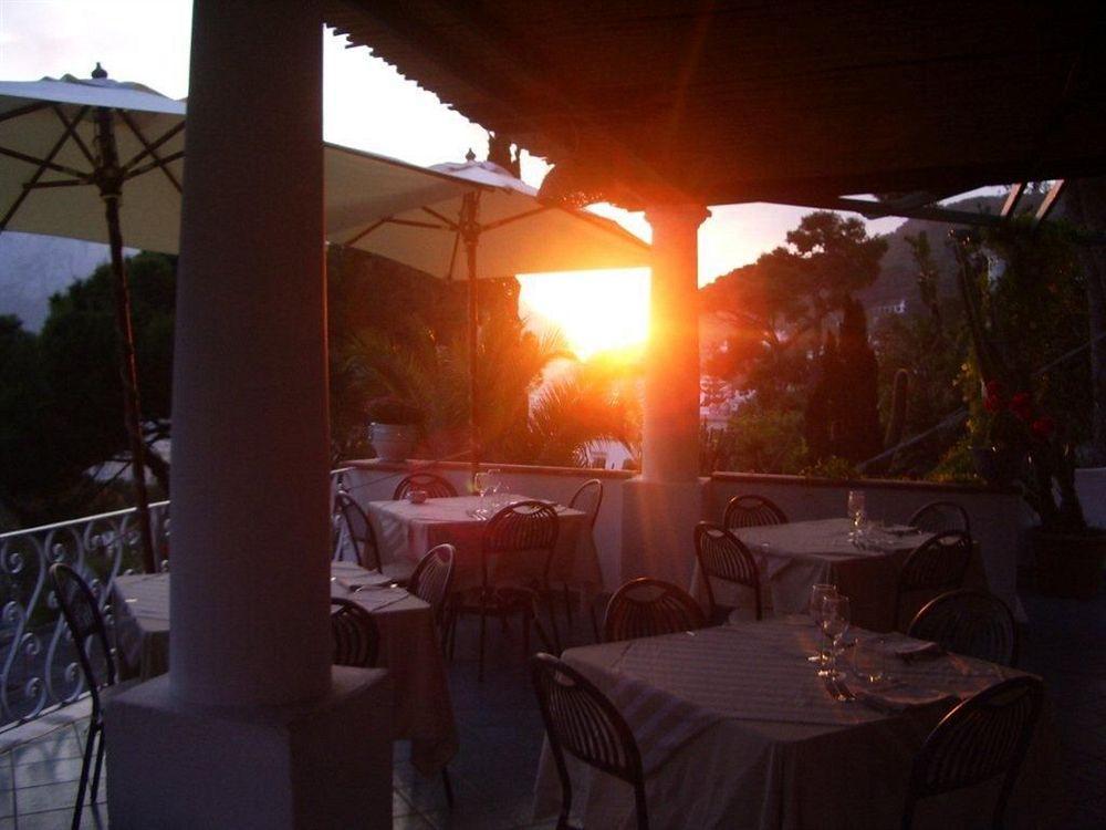 La Reginella Hotel